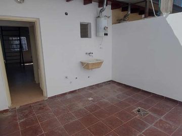 PH en venta conjunta - 2 Dormitorios 2 Baños - Cochera - 65Mts2 - General Rodríguez