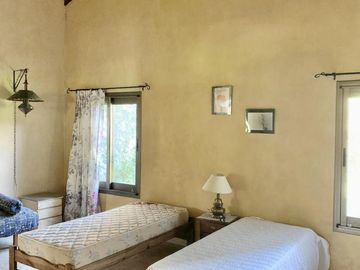 Chacra en Venta de 3 hectáreas. Casa con pileta. Country Las Vizcachas, Exaltación de la Cruz