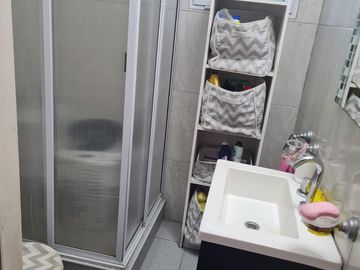 Casa con 5 Dormitorios en Echeverria del Lago