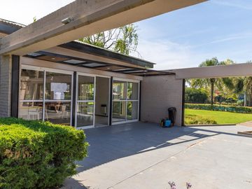 Casa en Countries/ B.Cerrado (P. Esther)