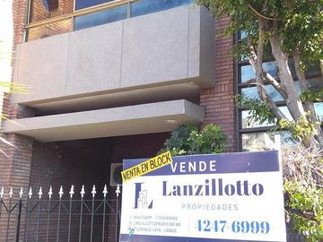 Local - Lanús Este