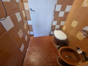 Quinta en venta - 3 Dormitorios 3 Baños - Cochera - 2.067Mts2 - Tortuguitas
