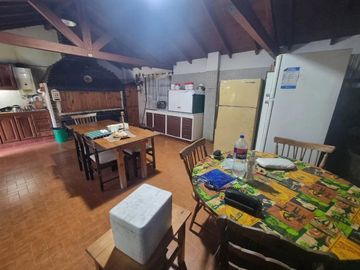 Quinta en venta - 3 Dormitorios 3 Baños - Cochera - 2.067Mts2 - Tortuguitas