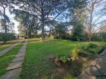 Quinta en venta - 3 Dormitorios 3 Baños - Cochera - 2.067Mts2 - Tortuguitas