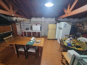 Quinta en venta - 3 Dormitorios 3 Baños - Cochera - 2.067Mts2 - Tortuguitas