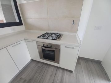CASA A ESTRENAR EN BARRIO SAN PABLO, PILAR! CON PISCINA!