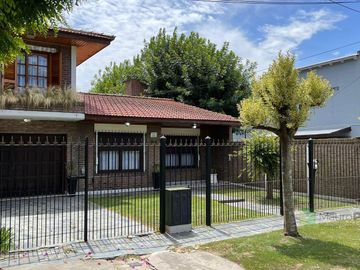 Casa en  venta en City Bell