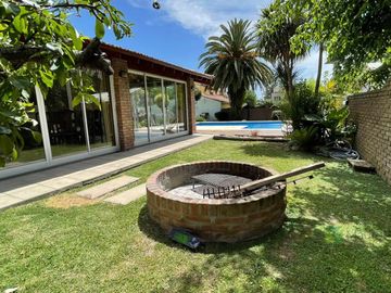 Casa en  venta en City Bell