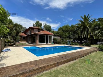 Casa en  venta en City Bell
