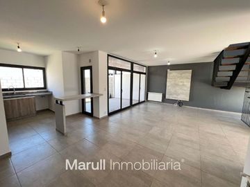 Dúplex en venta La Calandria | 3 dormitorios, Seguridad