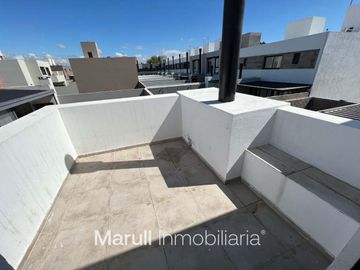 Dúplex en venta La Calandria | 3 dormitorios, Seguridad