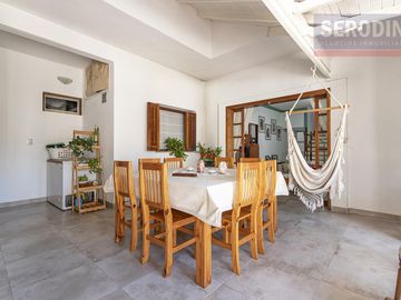 Casa en Bernal Este