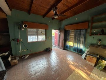 Casa en  venta en Lomas de Zamora
