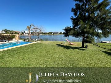 Casa a la laguna en Venta El Cantón Barrio Puerto-Escobar