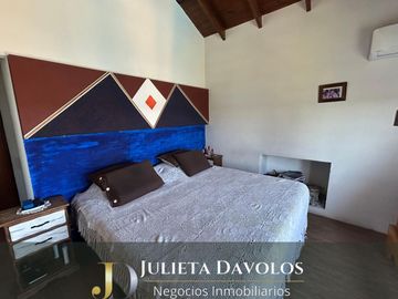 Casa a la laguna en Venta El Cantón Barrio Puerto-Escobar