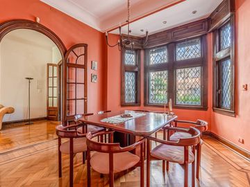 CASA - VENTA - 6 AMB - JARDIN - PISCINA - GARAGE - SUITE - BELGRANO R