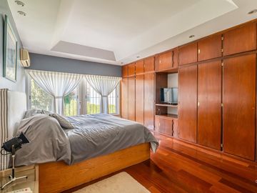 CASA - VENTA - 6 AMB - JARDIN - PISCINA - GARAGE - SUITE - BELGRANO R