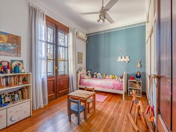 CASA - VENTA - 6 AMB - JARDIN - PISCINA - GARAGE - SUITE - BELGRANO R