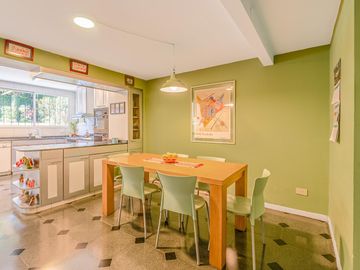 CASA - VENTA - 6 AMB - JARDIN - PISCINA - GARAGE - SUITE - BELGRANO R