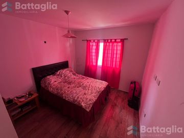 Departamento en planta baja con parrilla y cochera en San Bernardo
