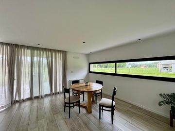 Casa en Haras del Sur III