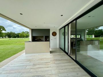 Casa en Haras del Sur III