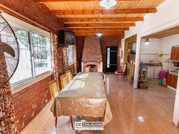 Casa en Funes
