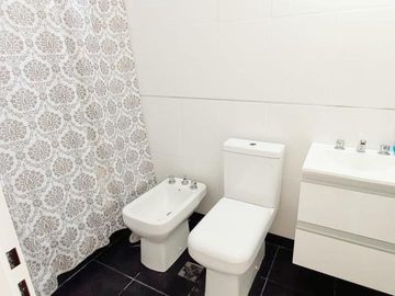 VENTA DEPARTAMENTO 52 M2 COCHERA LANUS OESTE