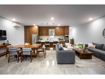 Penthouse en venta en Los Cabos con vista directa a playa El Médano