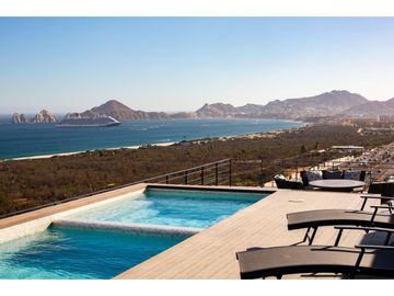 Penthouse en venta en Los Cabos con vista directa a playa El Médano
