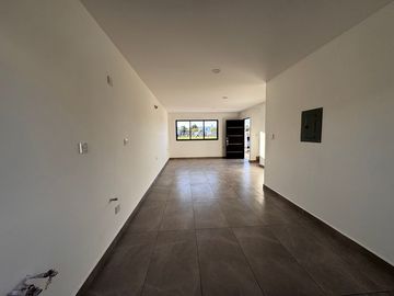 Casa Nueva con recámara en Planta Baja Zona Norte
