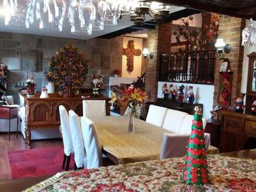 Linda casa  a la venta en calle cerrada, Lomas de San Ángel Inn.