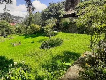 FINCA EN VENTA EN EL CENTRO DEL PUEBLO MAGICO DE RFEAL DEL MONTE,HIDALGO