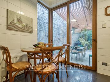 Venta de hermosa y acogedora casa en Arboretum, Peñalolén