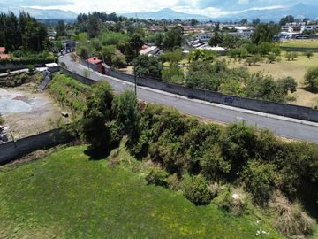 Terreno en  venta en Mirasierra a metros del CROE