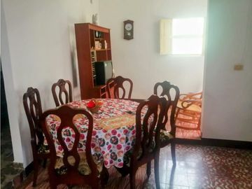 VENTA DE CASA INDEPENDIENTE EN SOPETRAN