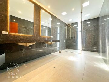 Casa de Estreno en La Molina Vieja!!