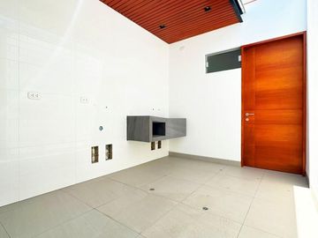 Casa de Estreno en La Molina Vieja!!