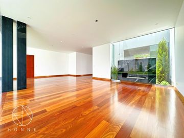 Casa de Estreno en La Molina Vieja!!