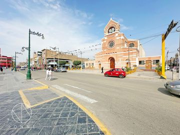 Venta de Edificio de tres pisos a precio de Ocasión!