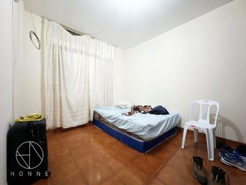 Venta de Edificio de tres pisos a precio de Ocasión!