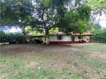 VENTA DE FINCA EN SANTA FE DE ANTIOQUIA