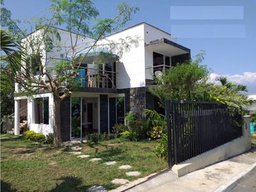VENTA DE CASA EN CONDOMINIO SOPETRAN