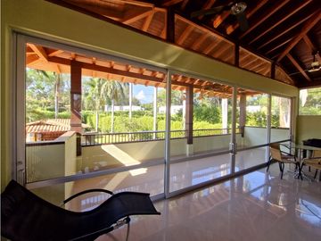 VENTA DE FINCA EN PARCELACION SANTA FE DE ANTIOQUIA