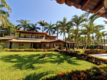 VENTA DE FINCA EN PARCELACION SANTA FE DE ANTIOQUIA
