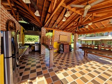 VENTA DE FINCA EN PARCELACION SANTA FE DE ANTIOQUIA