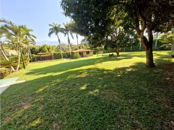 VENTA DE FINCA EN PARCELACION SANTA FE DE ANTIOQUIA