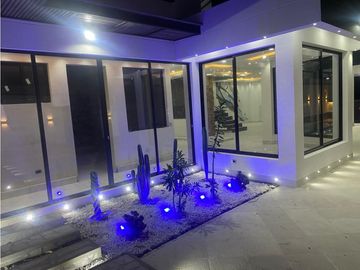 VENTA DE CASA EN SAN JERONIMO