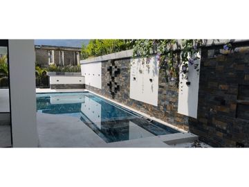 VENTA DE CASA EN SAN JERONIMO