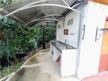 VENTA DE FINCA INDEPENDIENTE EN SOPETRAN